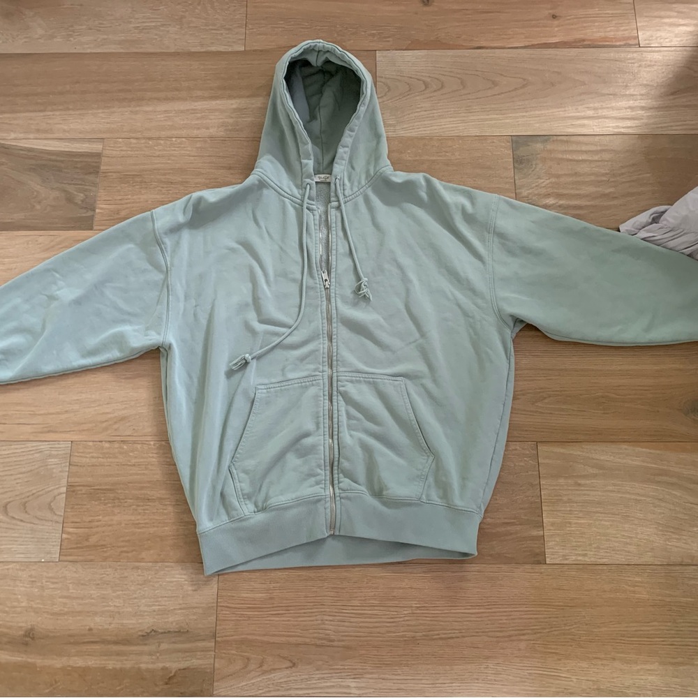 John Galt Women’s jacket from Brandy Melville Mint green